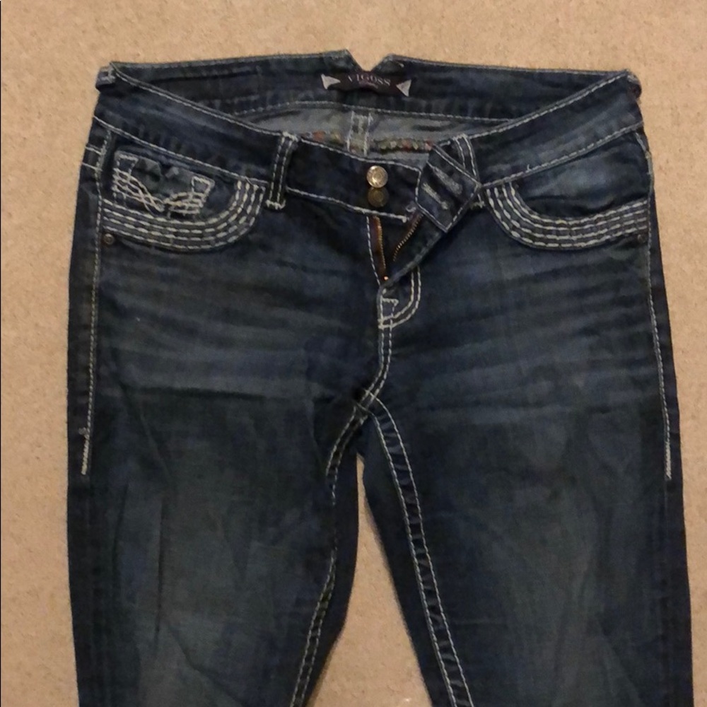 Buckle jeans